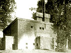 T 750-&auml;hnlicher "Caesar-Bunker" in Jouy-en-Josas bei Paris in Frankreich